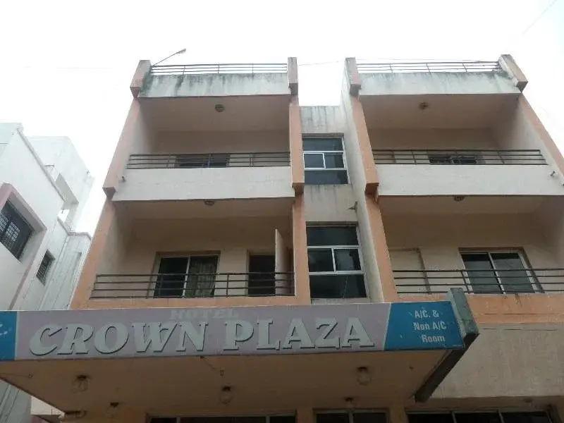 Hotel Crown plaza — фото 1