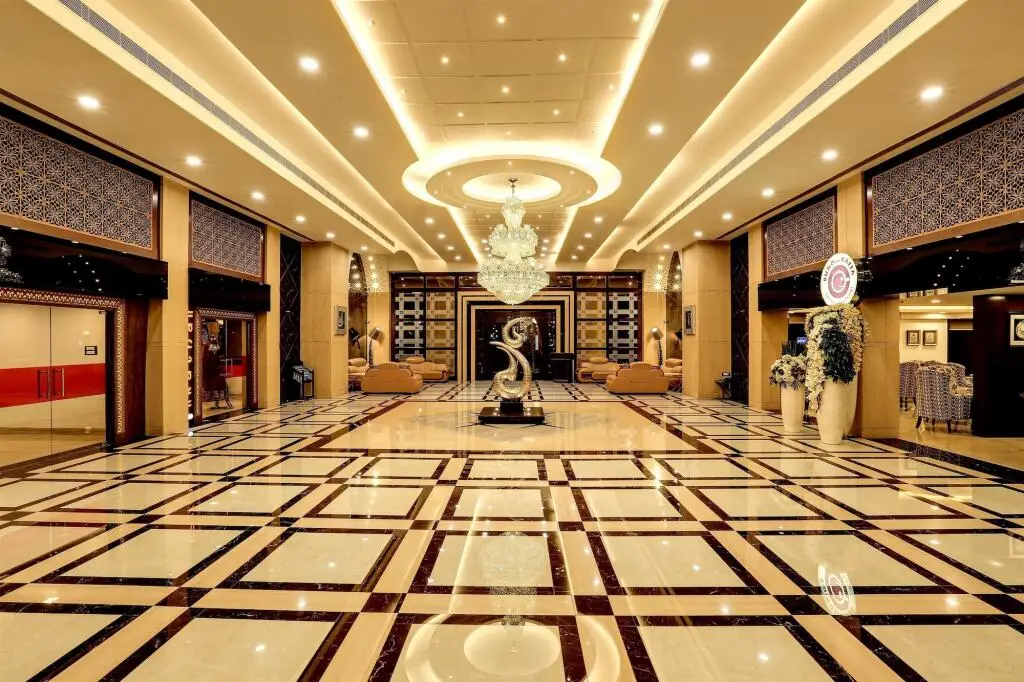 Тхане: Golden Chariot Vasai - Hotel and Spa