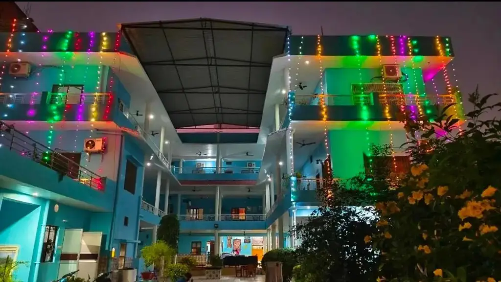 Варанаси: Shri Yoga Mandir Guest House