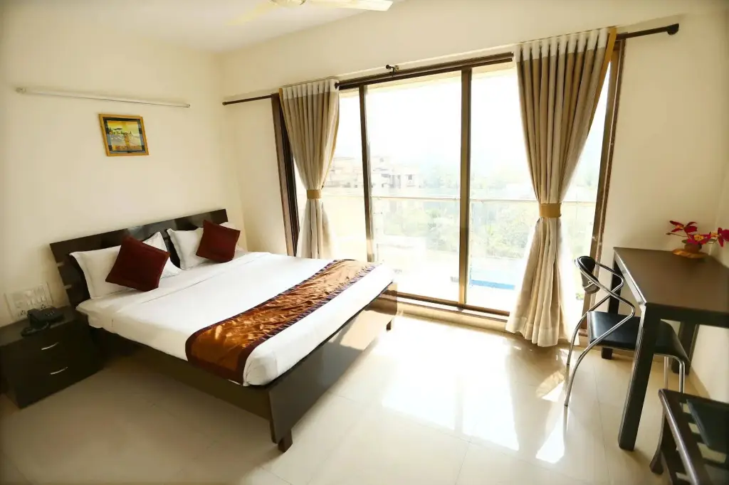 Мумбаи: Ontime Luxurious Apartments