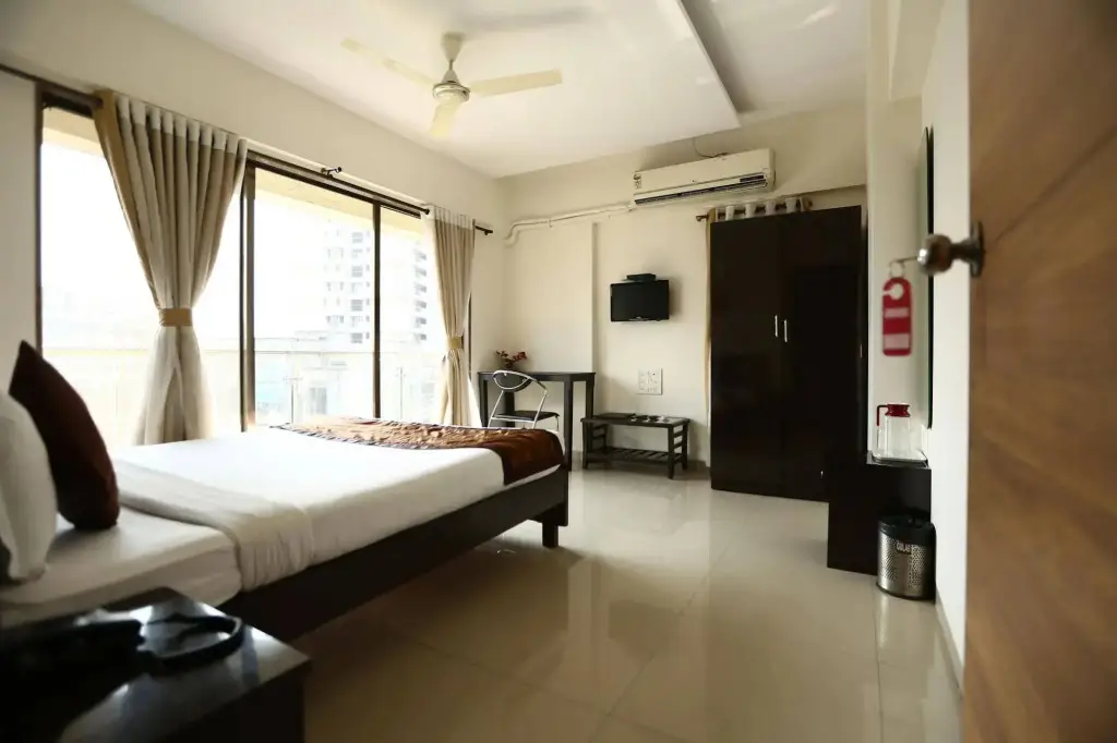 Мумбаи: Ontime Luxurious Apartments