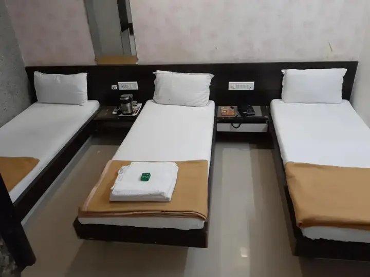 Ахмедабад: Shri Akshar Hotel