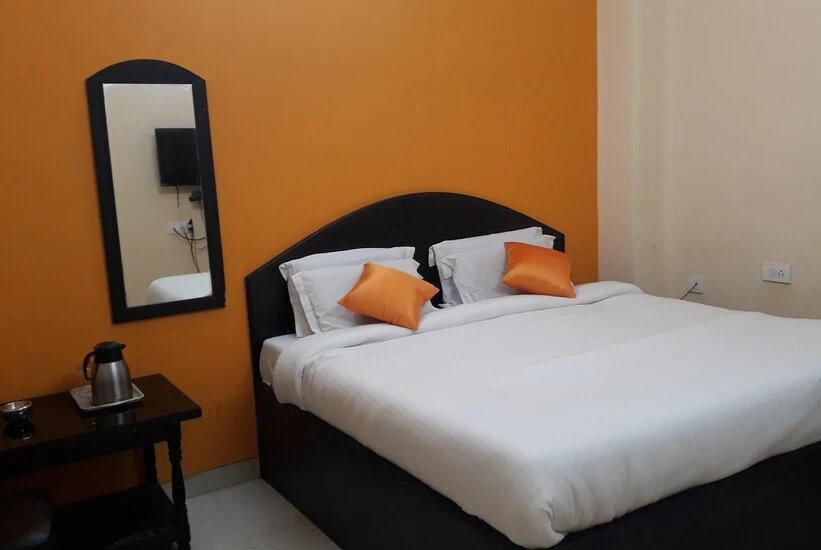 Лакхнау: Hotel Pal Avadh