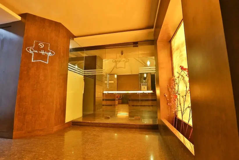 Лакхнау: Hotel Silvete
