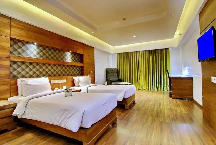Лакхнау: Hotel Silvete