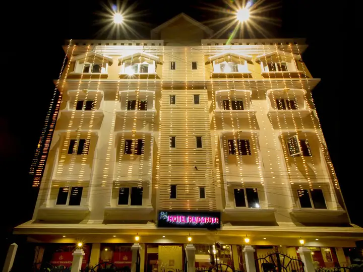 Силигури: Rajdarbar Hotel & Banquets