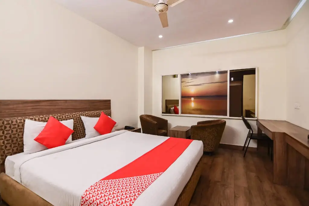 Лакхнау: Townhouse OAK Hotel Edesia