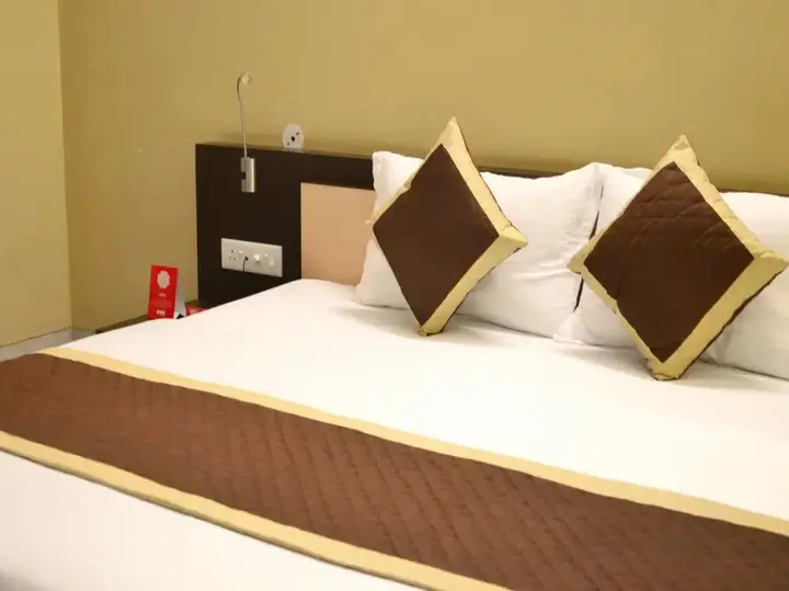 Джайпур: N 71 Rooms & Banquets