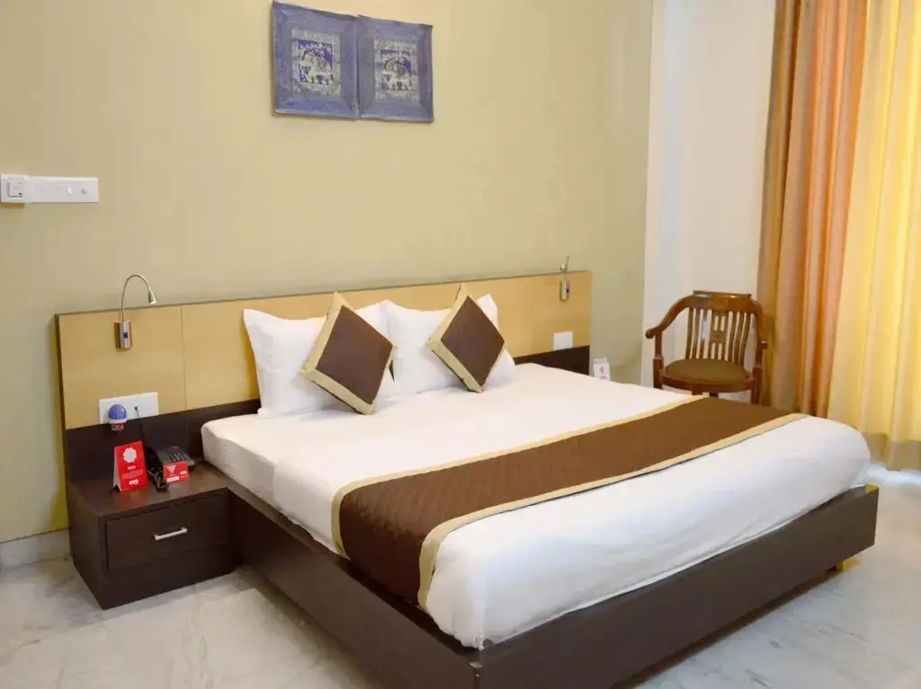 Джайпур: N 71 Rooms & Banquets