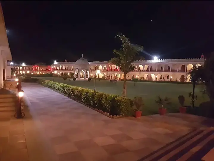 Крепость Jhansi: V Resorts Rajmahal Orchha