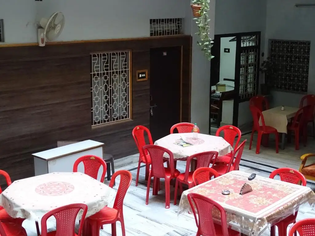 Варанаси: Teerth Guest House