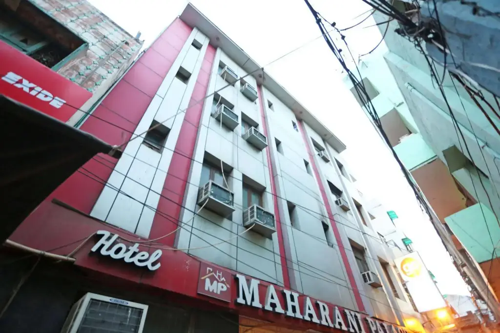 Нью-Дели: OYO 6096 Hotel Maharani Palace