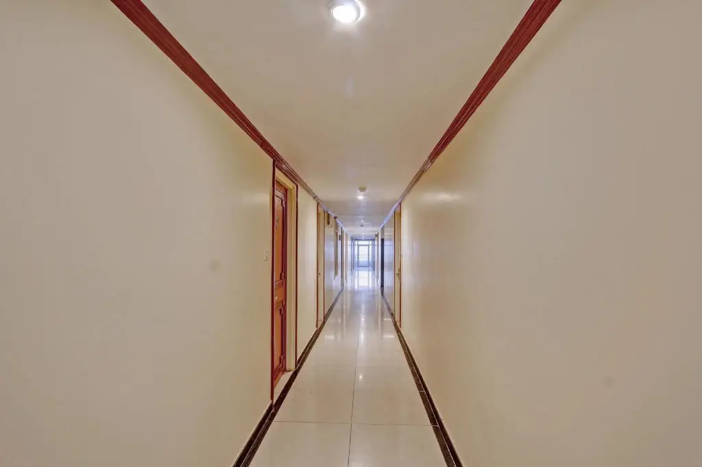 Салем: Capital O 8169 Hotel Salem Castle