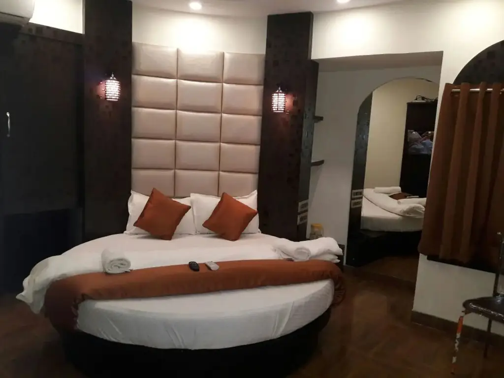 Мумбаи: Hotel Karishma