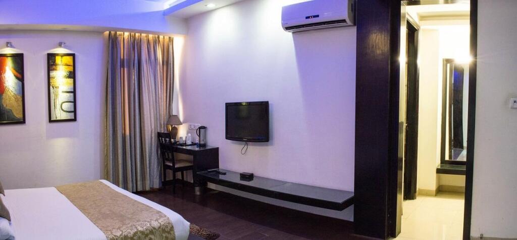 Крепость Ramnagar: Hotel Anand Castle