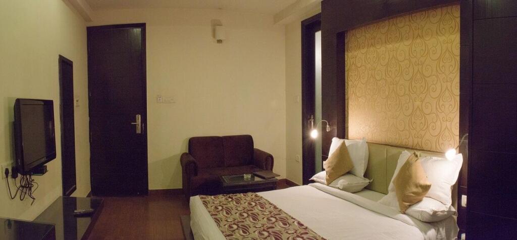 Крепость Ramnagar: Hotel Anand Castle
