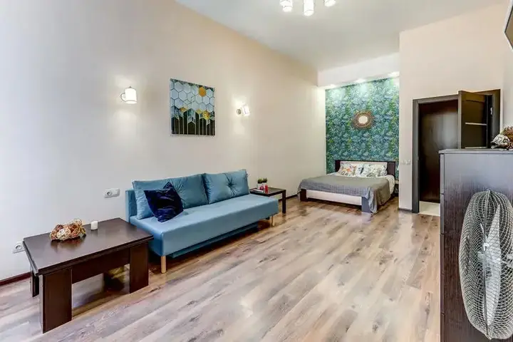 Санкт-Петербург: Apartments Bud kak doma on str. Marata, bld. 4