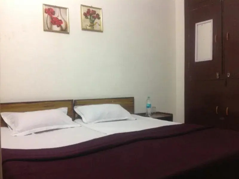 Агра: Agra Paying Guest House
