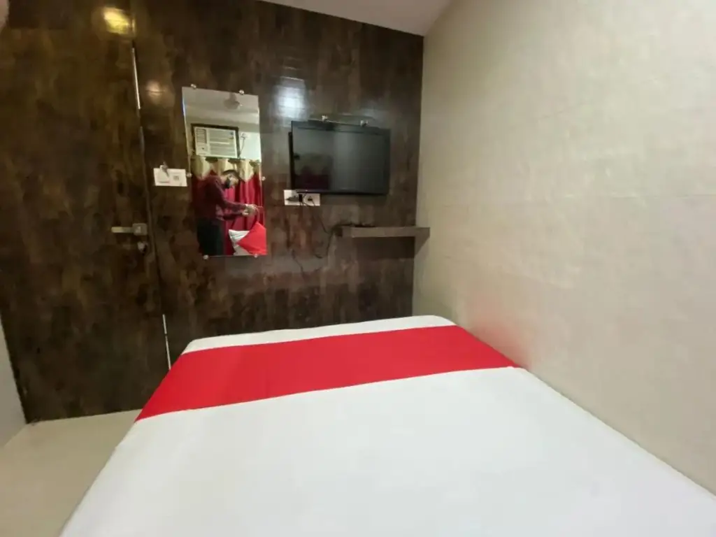 Мумбаи: Hotel Paris Residency
