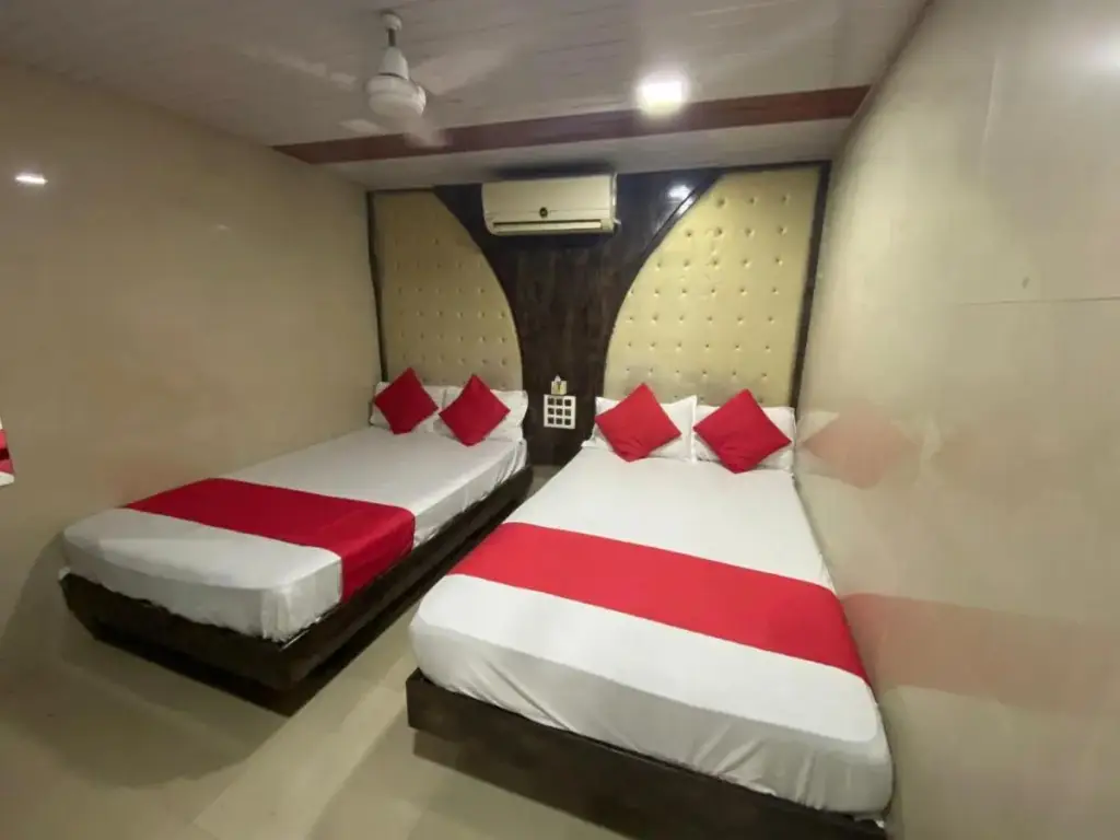 Мумбаи: Hotel Paris Residency