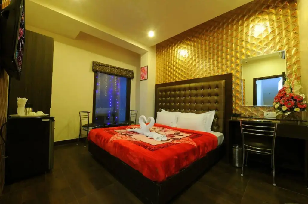 Амритсар: Hotel Pearl Inn & Suites
