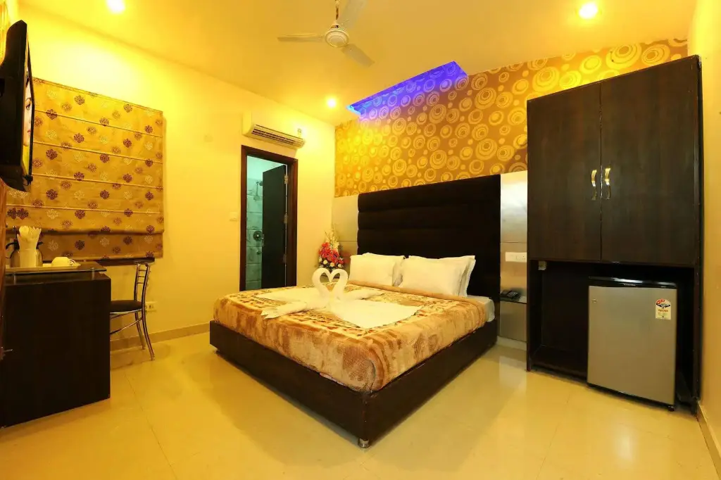 Амритсар: Hotel Pearl Inn & Suites