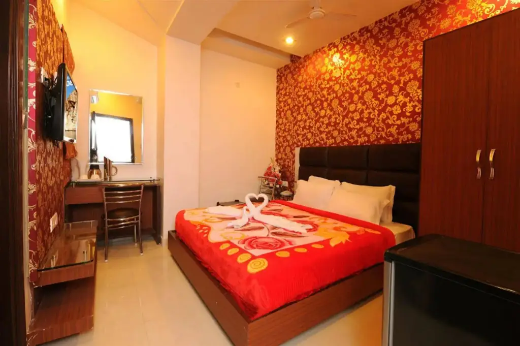 Амритсар: Hotel Pearl Inn & Suites
