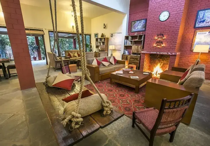 Панпата: WelcomHeritage Bandhavgarh Jungle Lodge