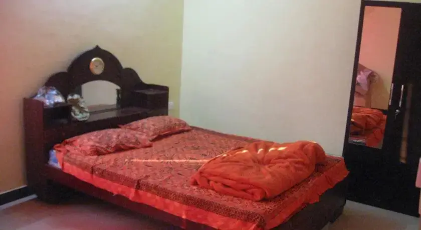 Ути: Divvaesh Residency