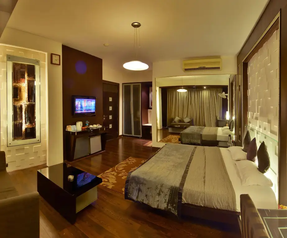 Нью-Дели: Shreyans Inn