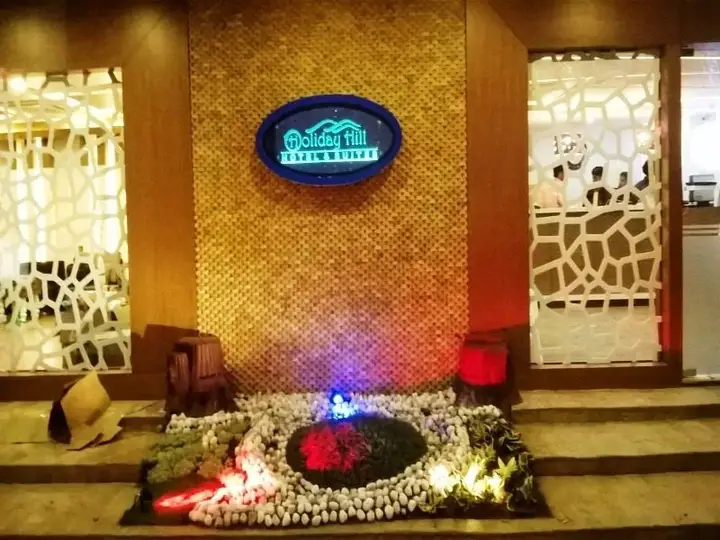 Султан-Батери: Holiday Hill Hotel & Suites