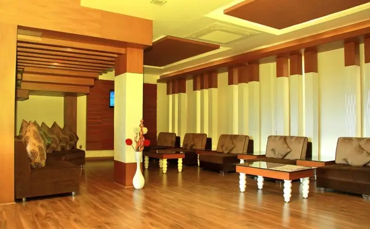 Султан-Батери: Holiday Hill Hotel & Suites