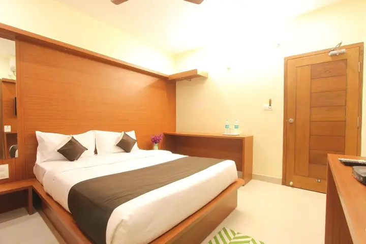 Майсур: The Grand Inn Mysore
