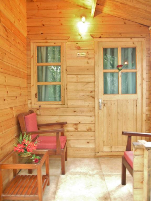 Вагатор: Santonio Resorts