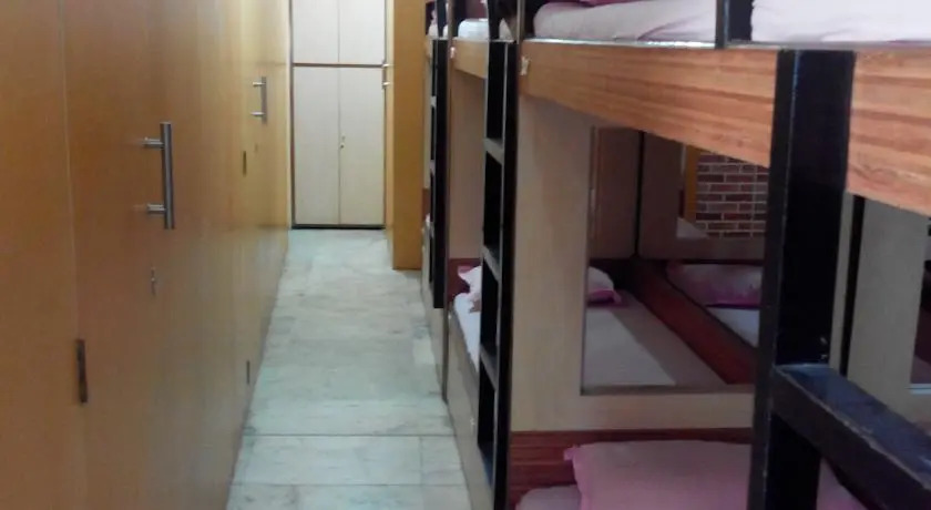 Мумбаи: Centralline Guest House