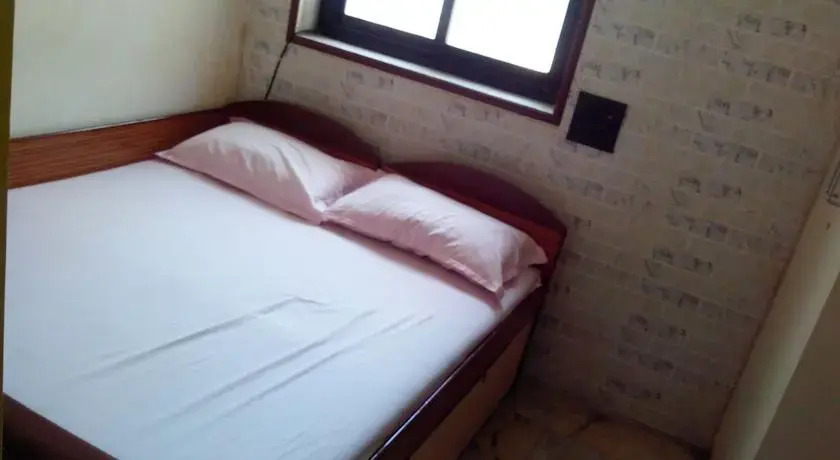 Мумбаи: Centralline Guest House