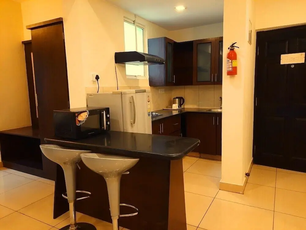 Бангалор: Nagarjuna Suites