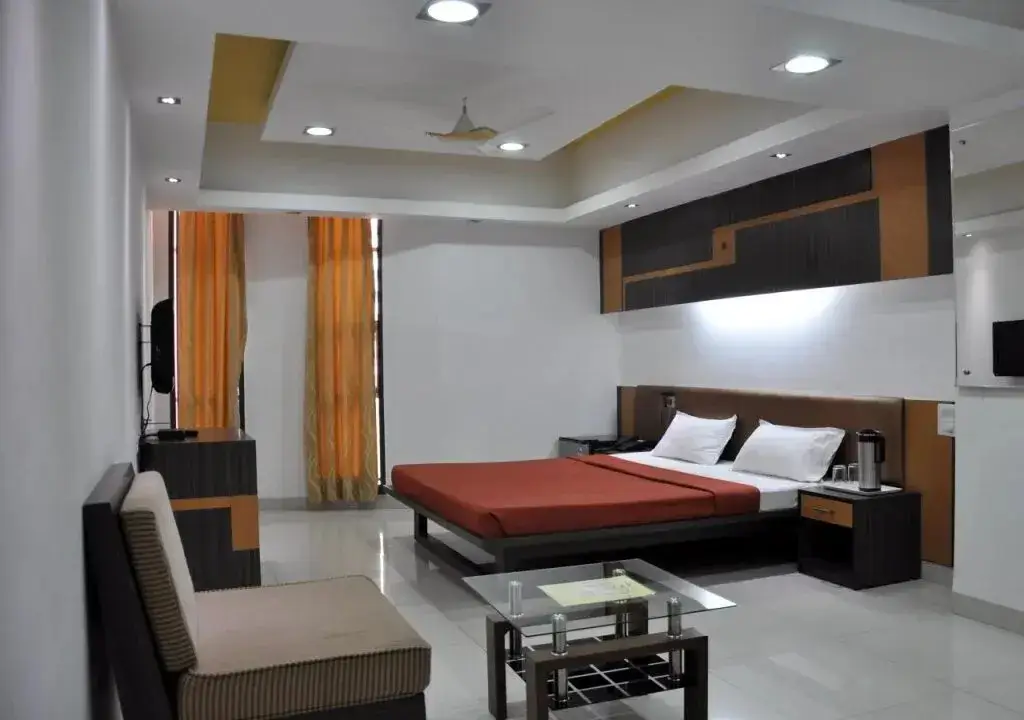 Индаур: Hotel Prem Shanti