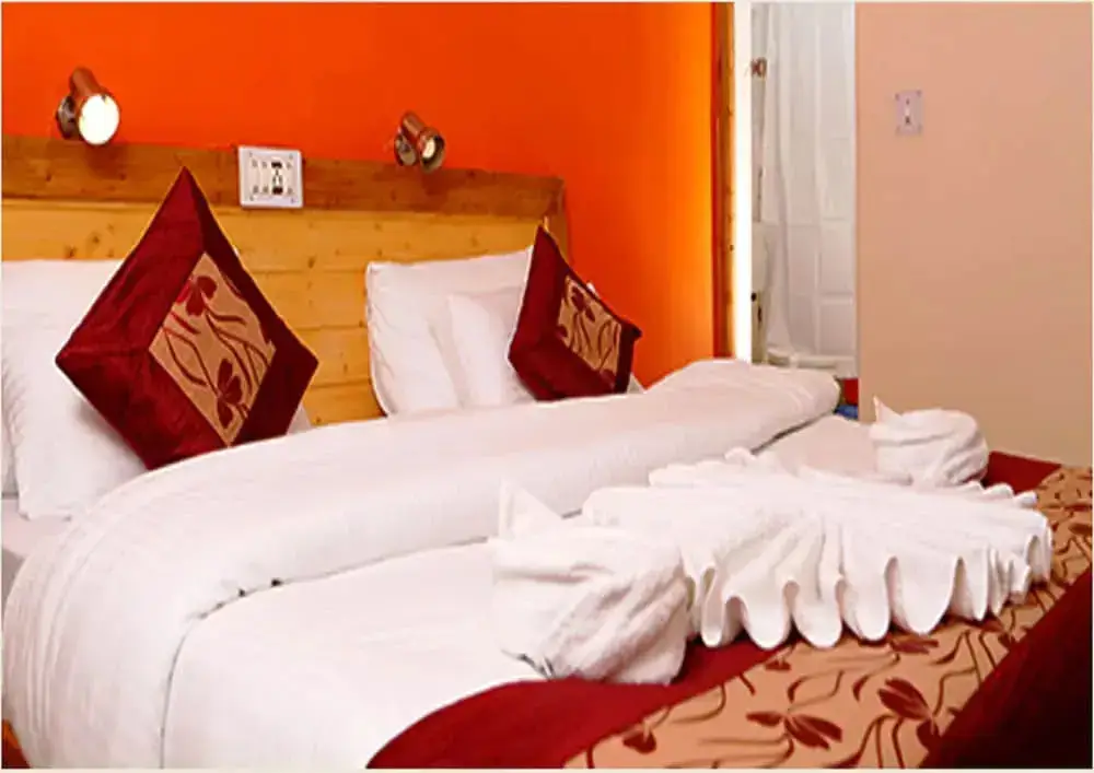 Лех: TIH Royal Heritage Resort