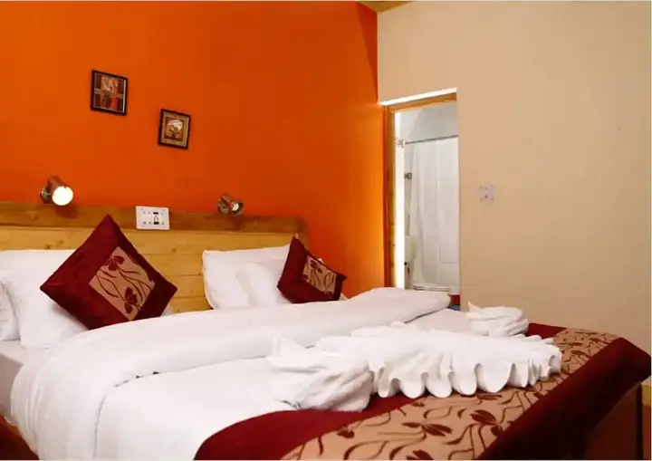 Лех: TIH Royal Heritage Resort