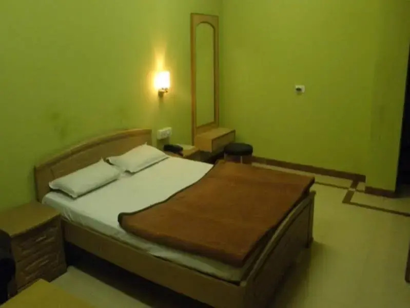 Индаур: Hotel Mangal Regency