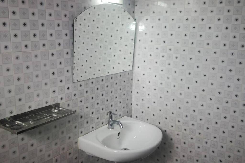 Тируванантапурам: Hotel Venus International