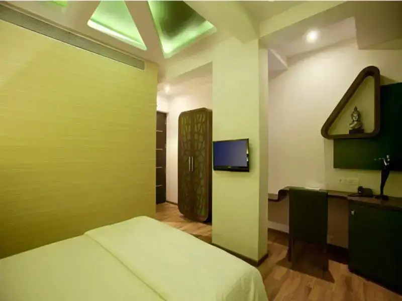 Тхане: Hotel Rr Boutique