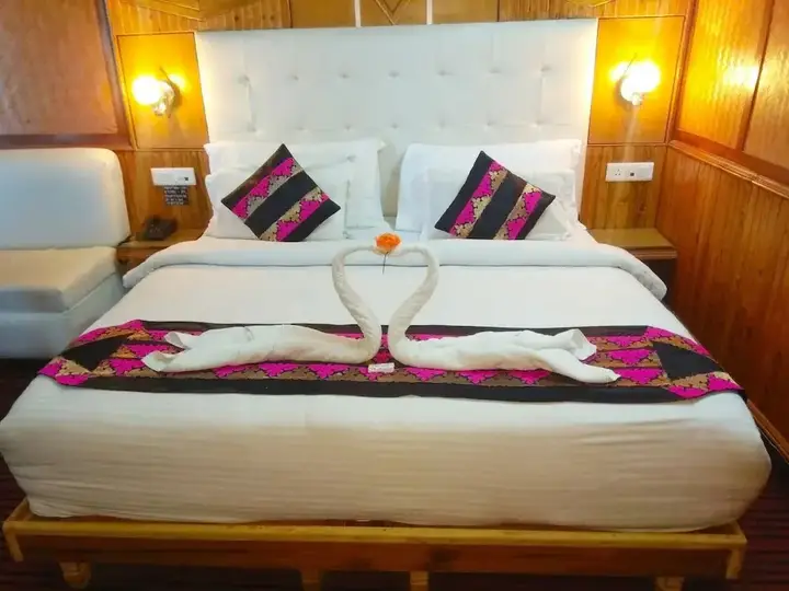 Наинитал: Hotel Robinsson Palace