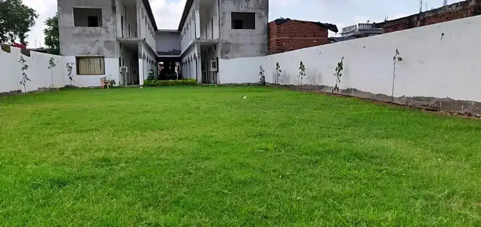 Крепость Jhansi: Hotel Shivam Palace