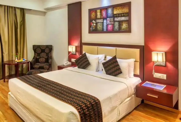 Крепость Ramnagar: hotel Ananya Regency