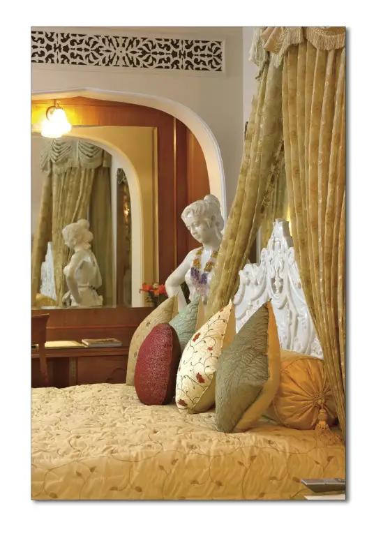 carousel image 5