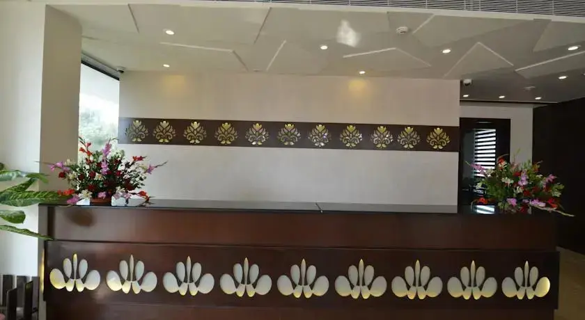 Вадодара: Hotel The Grand Saakar Tiara