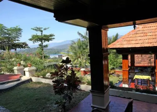 Ковалам: Bio Veda Ayurvedic Hill resort