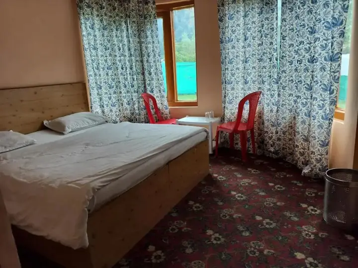 Пахалгам: Sky Light Guest House